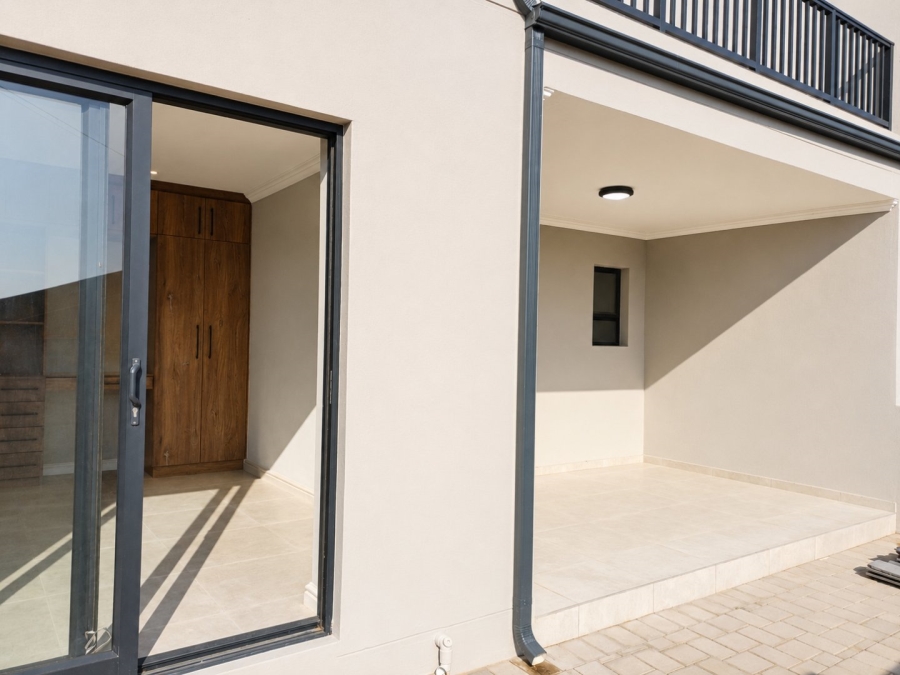 3 Bedroom Property for Sale in Fraaiuitsig Western Cape